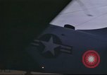 Standbild Douglas A-1E Sky raider Vietnam, 1965, aus Sekunde 37 historischem Filmmaterial Videoclip 65675061993