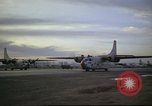 Standbild der US Air Force Flugzeuge Vietnam, 1965, aus Sekunde 35 historischem Filmmaterial Videoclip 65675061997
