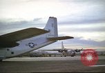 Standbild der US Air Force Flugzeuge Vietnam, 1965, aus Sekunde 61 historischem Filmmaterial Videoclip 65675061997