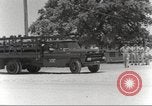 Immagine di Cani sentinella San Antonio Texas USA, 1965, secondo 53 filmato di repertorio 65675062012