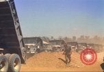 Immagine di La costruzione dell'autostrada Il Vietnam, 1969, secondo 55 filmato di repertorio 65675062014