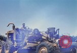 Immagine di La costruzione dell'autostrada Il Vietnam, 1969, secondo 29 filmato di repertorio 65675062015