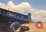 Immagine di La costruzione dell'autostrada Il Vietnam, 1969, secondo 36 filmato di repertorio 65675062016