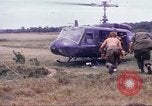 Immagine di 1a divisione di cavalleria Chu Lai Vietnam, 1969, secondo 36 filmato di repertorio 65675062017