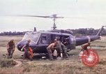 Immagine di 1a divisione di cavalleria Chu Lai Vietnam, 1969, secondo 55 filmato di repertorio 65675062017