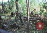 Standbild United States Soldaten South Vietnam, 1967, aus Sekunde 30 historischem Filmmaterial Videoclip 65675062024