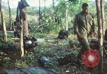 Standbild United States Soldaten South Vietnam, 1967, aus Sekunde 33 historischem Filmmaterial Videoclip 65675062024