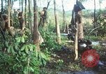 Standbild United States Soldaten South Vietnam, 1967, aus Sekunde 39 historischem Filmmaterial Videoclip 65675062024
