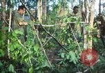 Standbild United States Soldaten South Vietnam, 1967, aus Sekunde 61 historischem Filmmaterial Videoclip 65675062024