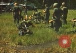Standbild USA Soldaten Vietnam, 1970, aus Sekunde 58 historischem Filmmaterial Videoclip 65675062043