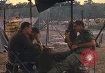 Standbild USA Offiziere Vietnam, 1970, aus Sekunde 21 historischem Filmmaterial Videoclip 65675062044