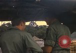 Standbild USA Offiziere Vietnam, 1970, aus Sekunde 34 historischem Filmmaterial Videoclip 65675062044