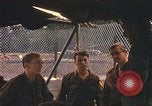 Standbild USA Offiziere Vietnam, 1970, aus Sekunde 44 historischem Filmmaterial Videoclip 65675062044