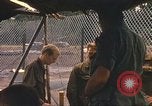 Standbild USA Offiziere Vietnam, 1970, aus Sekunde 56 historischem Filmmaterial Videoclip 65675062044