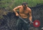 Standbild USA Soldaten Vietnam, 1970, aus Sekunde 26 historischem Filmmaterial Videoclip 65675062045