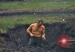 Standbild USA Soldaten Vietnam, 1970, aus Sekunde 39 historischem Filmmaterial Videoclip 65675062045