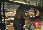 Standbild USA Soldaten Vietnam, 1970, aus Sekunde 20 historischem Filmmaterial Videoclip 65675062047
