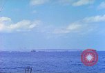 Standbild Amphibisches Iwo Jima, 1945, aus Sekunde 56 historischem Filmmaterial Videoclip 65675062091