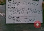 Immagine di L'eliminazione della bomba Iwo Jima, 1945, secondo 8 filmato di repertorio 65675062140