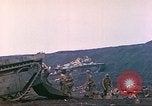 Immagine di L'eliminazione della bomba Iwo Jima, 1945, secondo 14 filmato di repertorio 65675062140