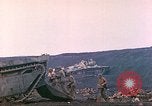 Immagine di L'eliminazione della bomba Iwo Jima, 1945, secondo 17 filmato di repertorio 65675062140