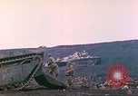 Immagine di L'eliminazione della bomba Iwo Jima, 1945, secondo 20 filmato di repertorio 65675062140