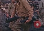 Immagine di L'eliminazione della bomba Iwo Jima, 1945, secondo 58 filmato di repertorio 65675062140