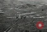 Standbild United States Air Raid Caroline Island Pazifischer Ozean, 1944, aus Sekunde 23 historischem Filmmaterial Videoclip 65675062195