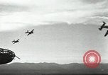 Standbild United States Air Raid Caroline Island Pazifischer Ozean, 1944, aus Sekunde 38 historischem Filmmaterial Videoclip 65675062195