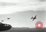Standbild United States Air Raid Caroline Island Pazifischer Ozean, 1944, aus Sekunde 42 historischem Filmmaterial Videoclip 65675062195
