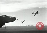 Standbild United States Air Raid Caroline Island Pazifischer Ozean, 1944, aus Sekunde 47 historischem Filmmaterial Videoclip 65675062195