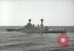 Standbild USA Schlachtschiffe in Spalte Bildung Hampton Roads Virginia USA, 1939, aus Sekunde 11 historischem Filmmaterial Videoclip 65675062203