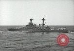Standbild USA Schlachtschiffe in Spalte Bildung Hampton Roads Virginia USA, 1939, aus Sekunde 14 historischem Filmmaterial Videoclip 65675062203