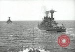 Standbild USA Schlachtschiffe in Spalte Bildung Hampton Roads Virginia USA, 1939, aus Sekunde 19 historischem Filmmaterial Videoclip 65675062203