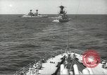 Standbild USA Schlachtschiffe in Spalte Bildung Hampton Roads Virginia USA, 1939, aus Sekunde 28 historischem Filmmaterial Videoclip 65675062203