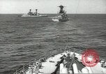 Standbild USA Schlachtschiffe in Spalte Bildung Hampton Roads Virginia USA, 1939, aus Sekunde 29 historischem Filmmaterial Videoclip 65675062203