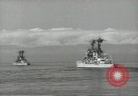 Standbild USA Schlachtschiffe in Spalte Bildung Hampton Roads Virginia USA, 1939, aus Sekunde 37 historischem Filmmaterial Videoclip 65675062203
