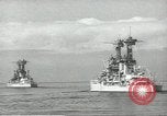 Standbild USA Schlachtschiffe in Spalte Bildung Hampton Roads Virginia USA, 1939, aus Sekunde 46 historischem Filmmaterial Videoclip 65675062203