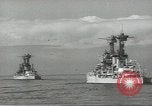 Standbild USA Schlachtschiffe in Spalte Bildung Hampton Roads Virginia USA, 1939, aus Sekunde 49 historischem Filmmaterial Videoclip 65675062203