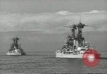 Standbild USA Schlachtschiffe in Spalte Bildung Hampton Roads Virginia USA, 1939, aus Sekunde 53 historischem Filmmaterial Videoclip 65675062203