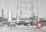 Standbild Oklahoma Ölfelder Oklahoma United States USA, 1947, aus Sekunde 16 historischem Filmmaterial Videoclip 65675062207