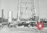 Standbild Oklahoma Ölfelder Oklahoma United States USA, 1947, aus Sekunde 37 historischem Filmmaterial Videoclip 65675062207
