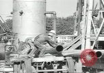 Standbild Oklahoma Ölfelder Oklahoma United States USA, 1947, aus Sekunde 43 historischem Filmmaterial Videoclip 65675062207
