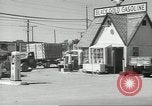 Standbild Benzin station Oklahoma United States USA, 1947, aus Sekunde 13 historischem Filmmaterial Videoclip 65675062208