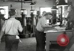 Image Oil Factory Oklahoma United States USA, 1947, de la seconde 57 séquences d'archives historiques vidéo 65675062209