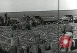 Immagine di Soldati statunitensi Bad Nauheim Germania, 1945, secondo 27 filmato di repertorio 65675062215