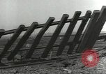 Standbild Bombe beschädigte rail road Station Hamm Deutschland, 1945, aus Sekunde 37 historischem Filmmaterial Videoclip 65675062218