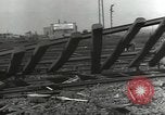 Standbild Bombe beschädigte rail road Station Hamm Deutschland, 1945, aus Sekunde 40 historischem Filmmaterial Videoclip 65675062218