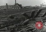 Standbild Bombe beschädigte rail road Station Hamm Deutschland, 1945, aus Sekunde 43 historischem Filmmaterial Videoclip 65675062218