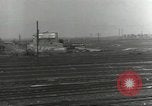 Image bombe d'un rail endommagé road station Hamm Allemagne, 1945, de la seconde 24 séquences d'archives historiques vidéo 65675062219